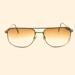 Sergio Tacchini Gold Frame Sunglasses with Brown Gradient Lenses